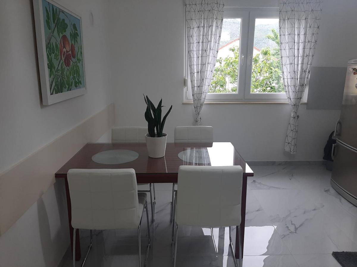 Guest House No 13 موستار المظهر الخارجي الصورة