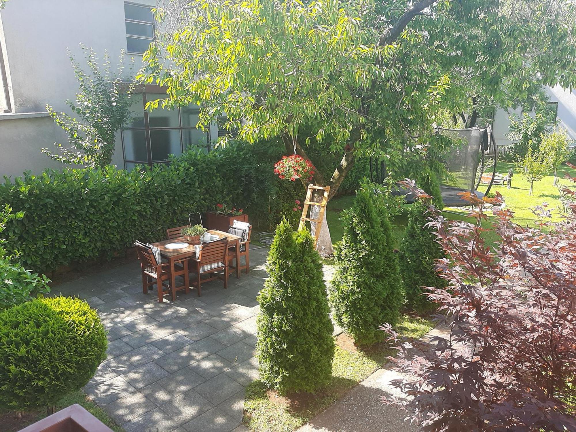 Guest House No 13 موستار الغرفة الصورة
